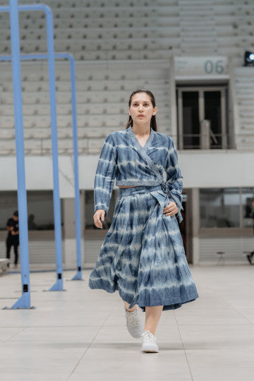 CROPPED KIMONO - OHMM BY BAI x KELLY TANDIONO
